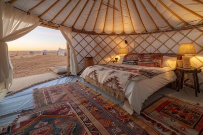 Dormez dans une yourte de luxe au Three Camel Lodge en Mongolie