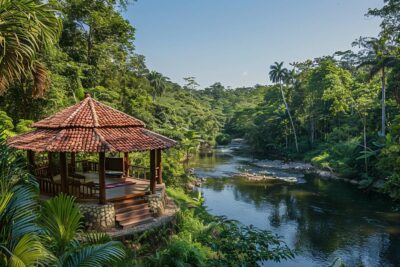 Renouvelez-vous au Casa Alternavida à Porto Rico, un centre de bien-être situé dans une forêt tropicale luxuriante.